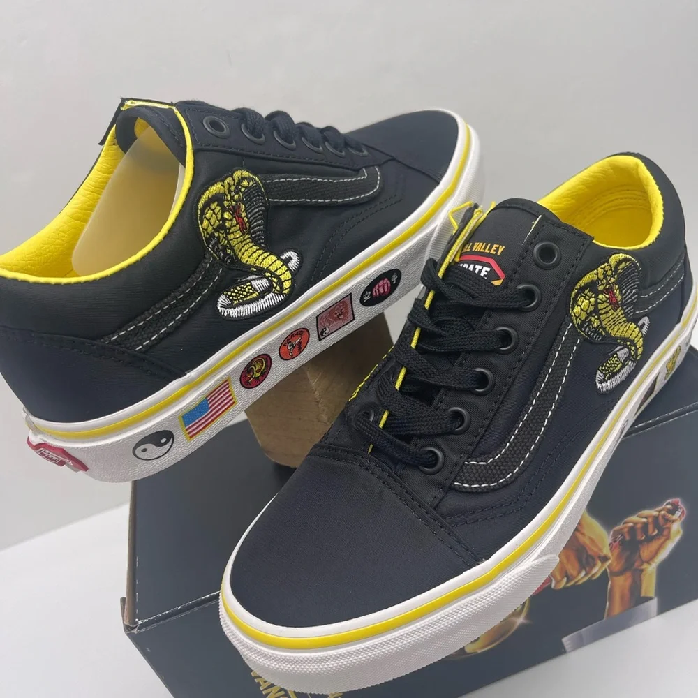Vans WMNS Old Skool Cobra Kai Black/Yellow/White Sneakers VN0A3WKT05N
